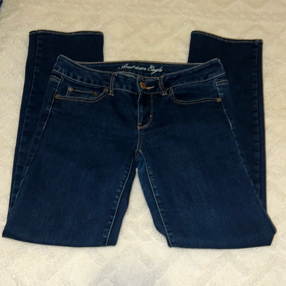 American Eagle 10 straight dark wash